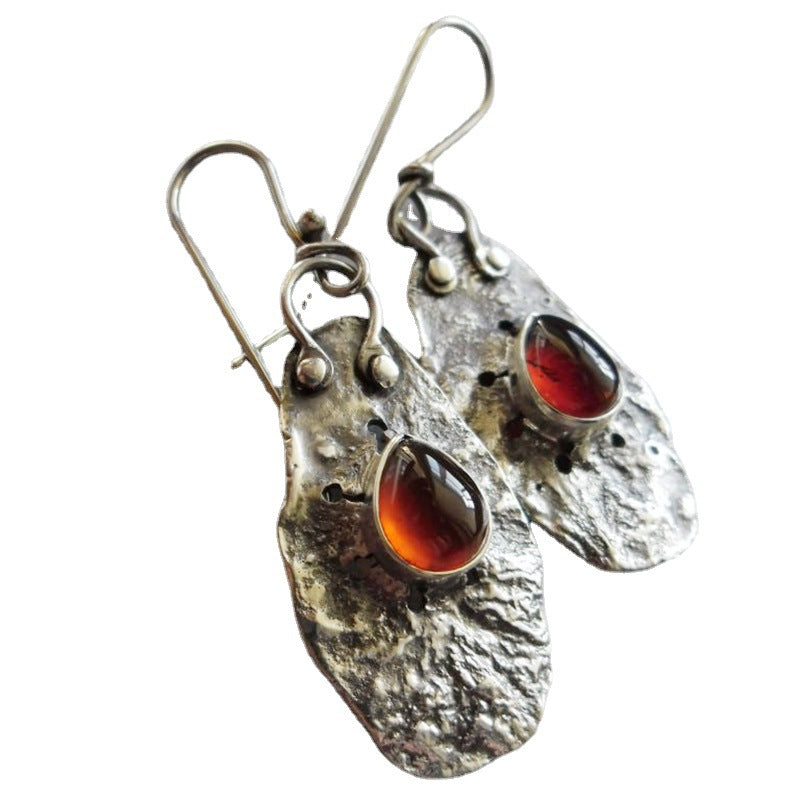 Red dropstone irregular metal earrings