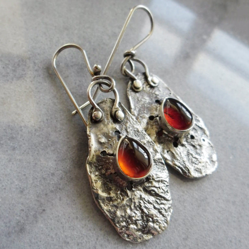 Red dropstone irregular metal earrings