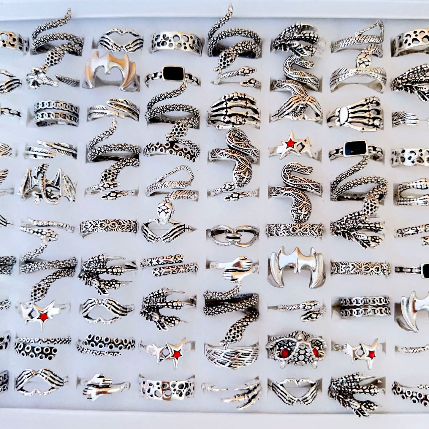 Mixed Snake-Shaped Dragon Claw Rings
