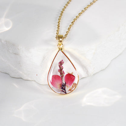 Natural dried flower specimen necklace