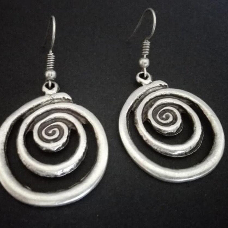 Vintage Geometric Spiral Earrings