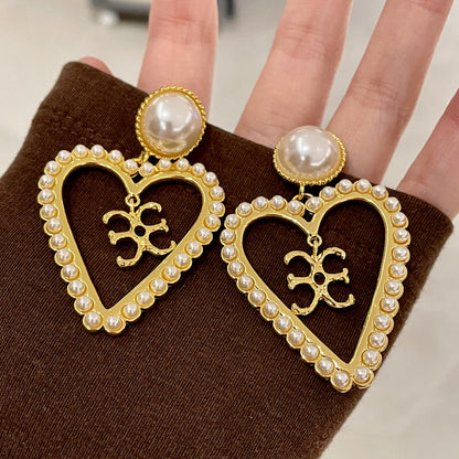 Vintage Gold Pearl Earrings Tassel Stud Earrings No Piercing Ear Clip